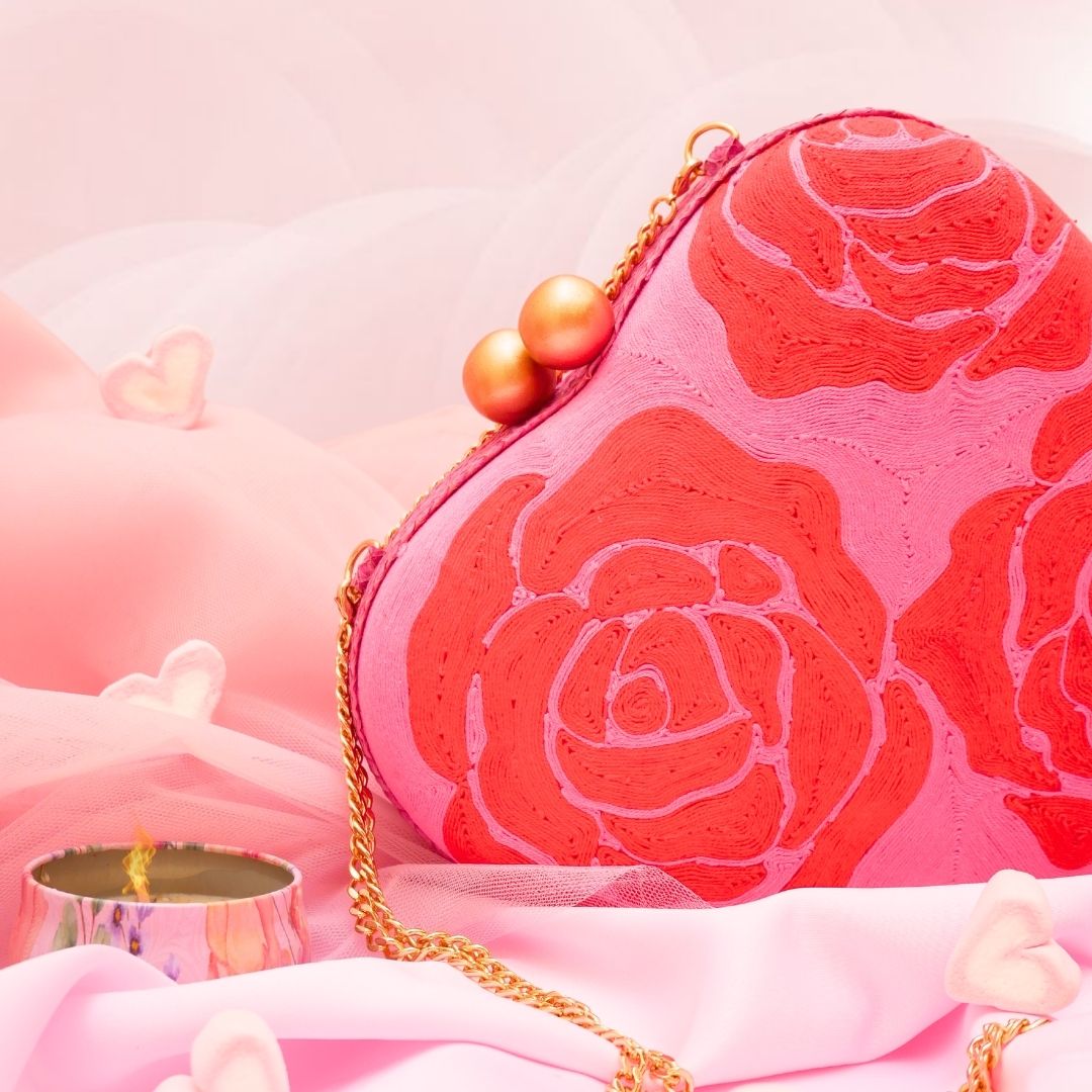 Beatriz x Paquita: Limited Edition Valentines Thread Bag